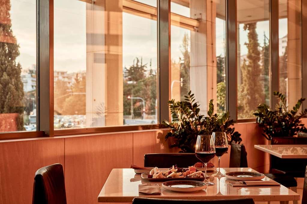 Hilton Athens Hotell Restaurant bilde